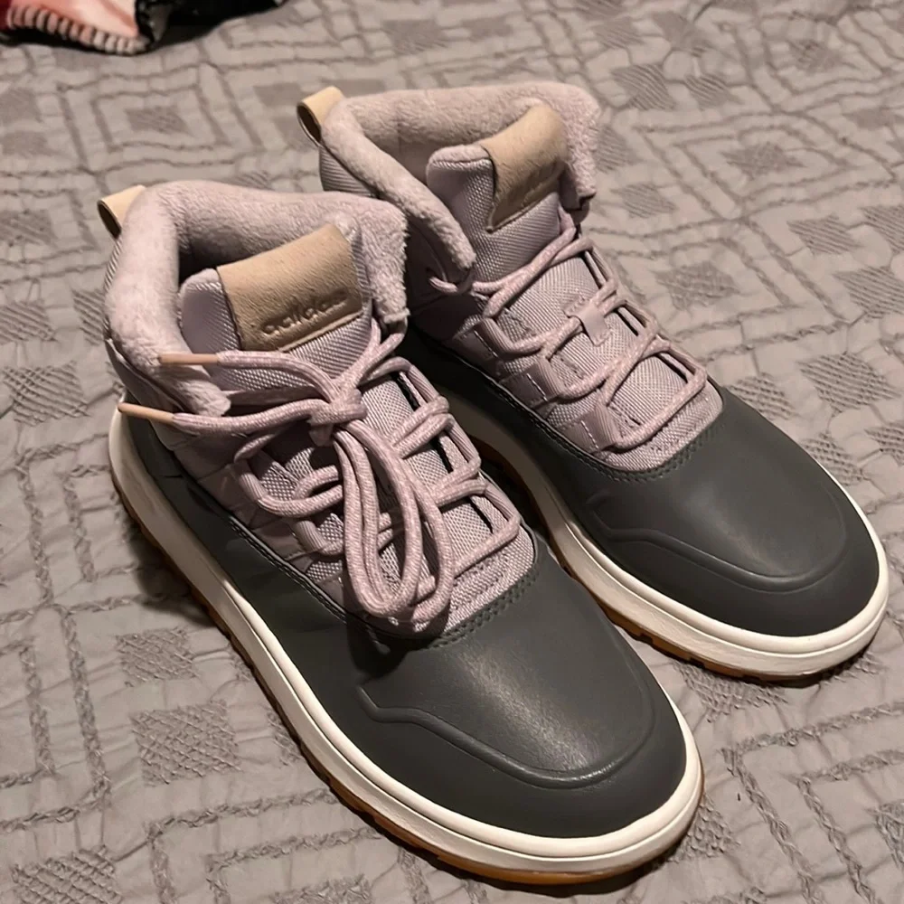 Adidas Fusion Lace Up Boot. Mauve. BNWOB. Size 8.5 - Picture 1 of 5